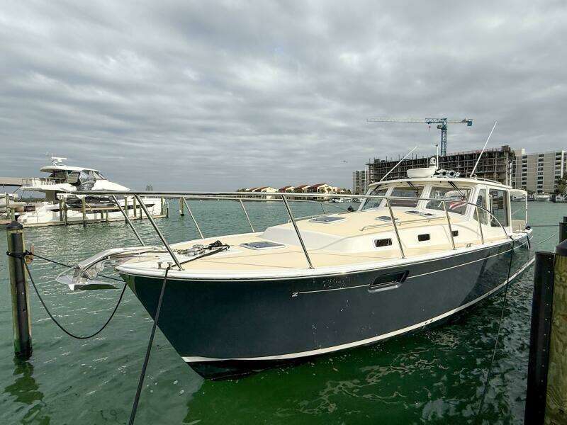 Noble Grace 43ft MJM Yacht For Sale