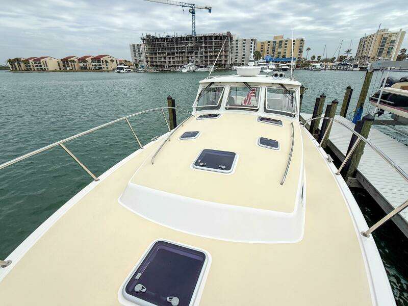 Noble Grace 43ft MJM Yacht For Sale