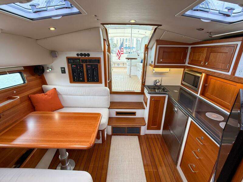 Noble Grace 43ft MJM Yacht For Sale
