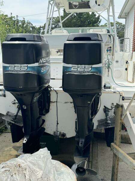 26ft Robalo Yacht For Sale