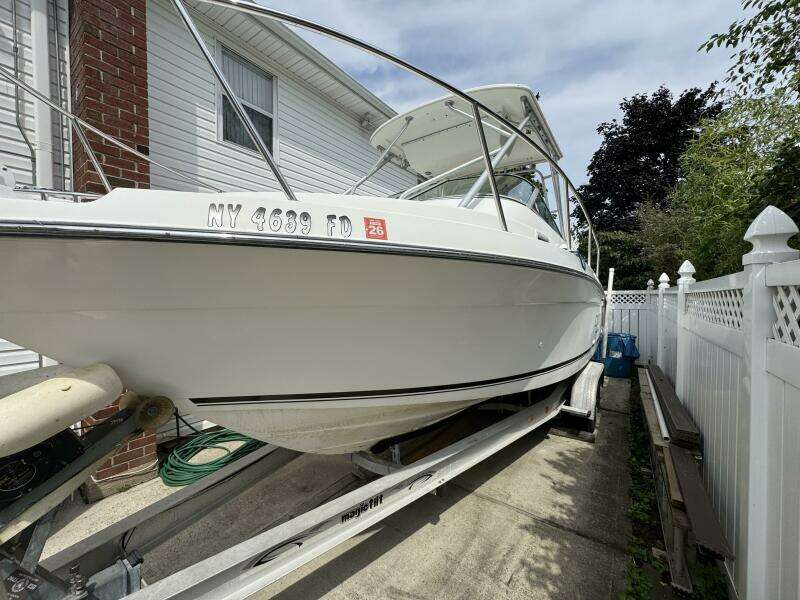 26ft Robalo Yacht For Sale