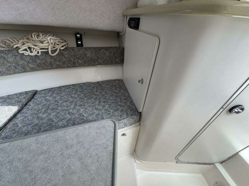 26ft Robalo Yacht For Sale