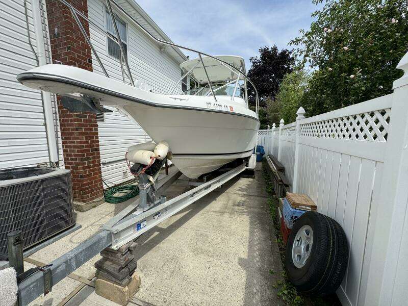 26ft Robalo Yacht For Sale