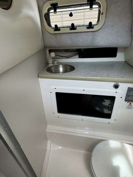 26ft Robalo Yacht For Sale