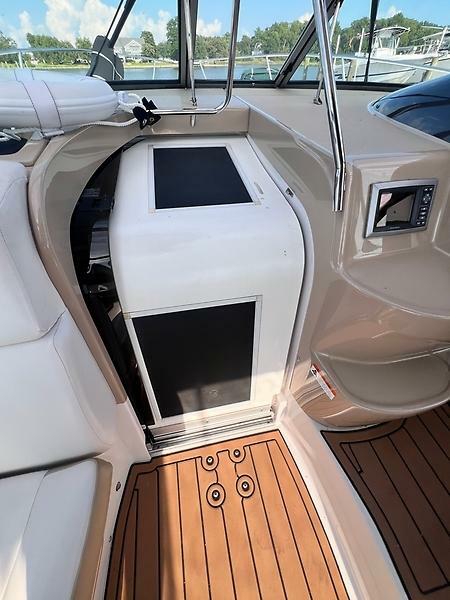 2009 Four Winns V338 — 0005332428
