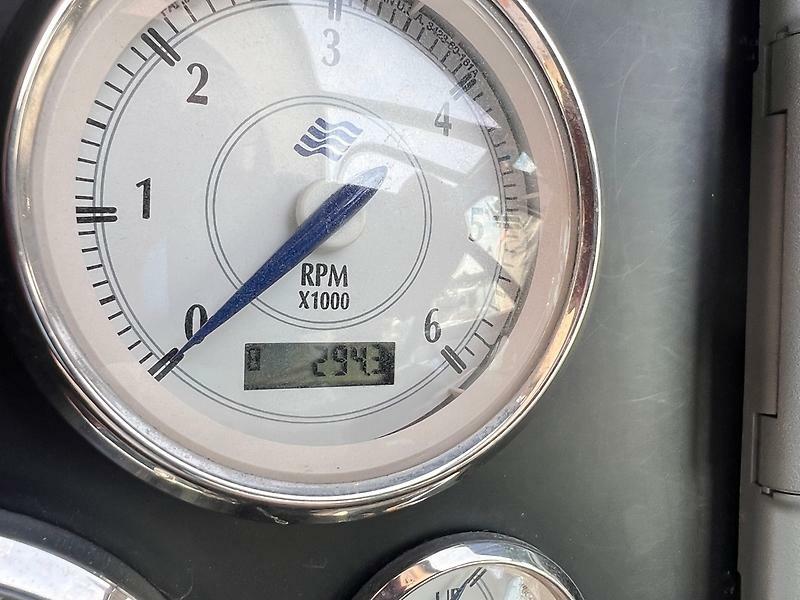 2009 Four Winns V338 — 0005332432