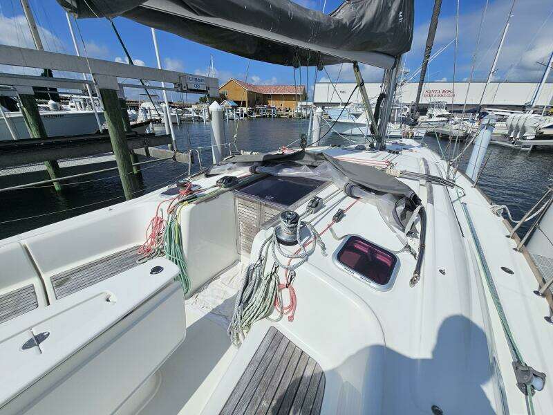 Sotto Voce 43ft Beneteau Yacht For Sale