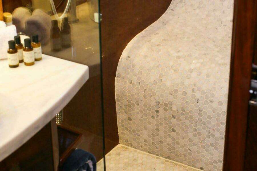 New School 57ft Chris Craft Yacht For Sale New School 57ft Chris Craft Yacht For Sale