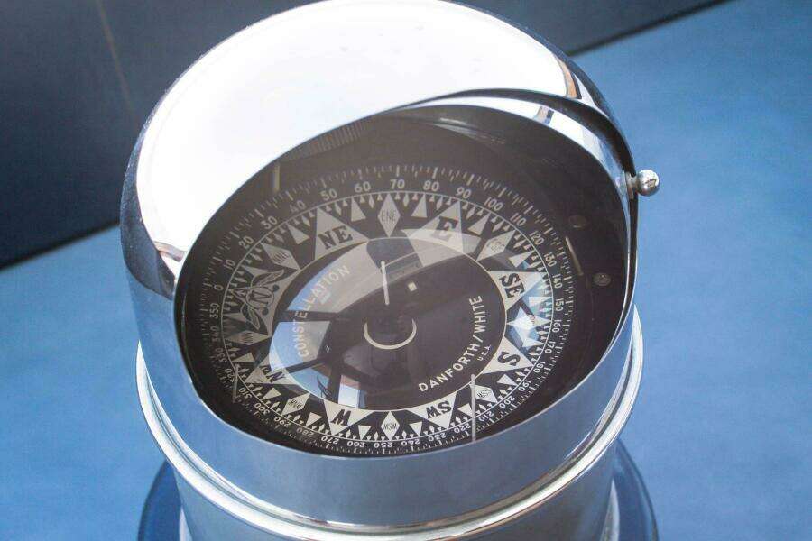 New School 57ft Chris Craft Yacht For Sale New School 57ft Chris Craft Yacht For Sale