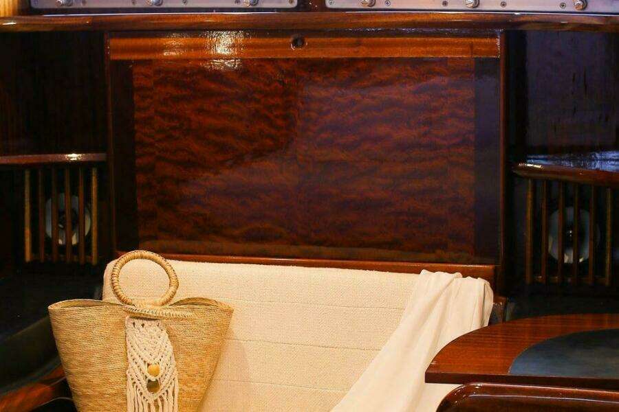 New School 57ft Chris Craft Yacht For Sale New School 57ft Chris Craft Yacht For Sale