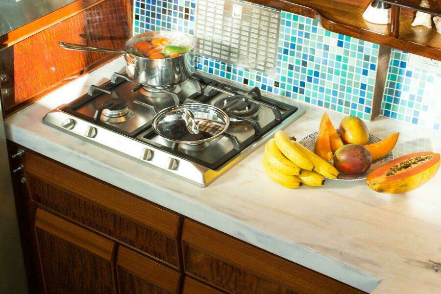 New School 57ft Chris Craft Yacht For Sale New School 57ft Chris Craft Yacht For Sale