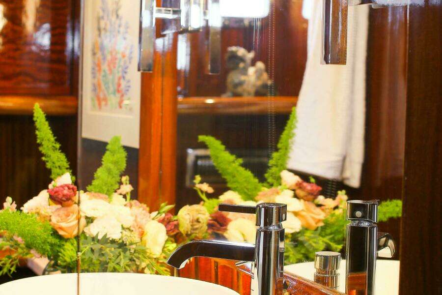 New School 57ft Chris Craft Yacht For Sale New School 57ft Chris Craft Yacht For Sale