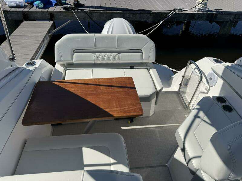 26ft Regal Yacht For Sale
