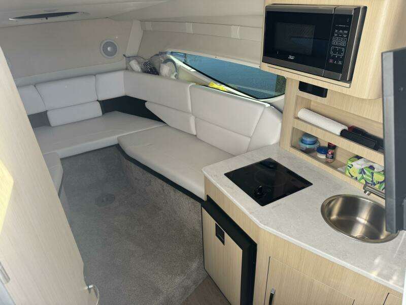 26ft Regal Yacht For Sale