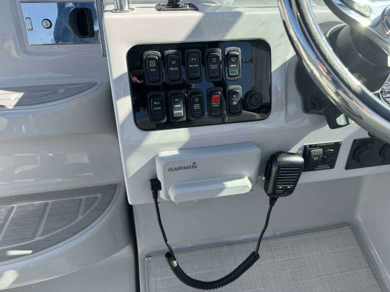 26ft Regal Yacht For Sale