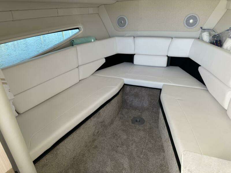 26ft Regal Yacht For Sale
