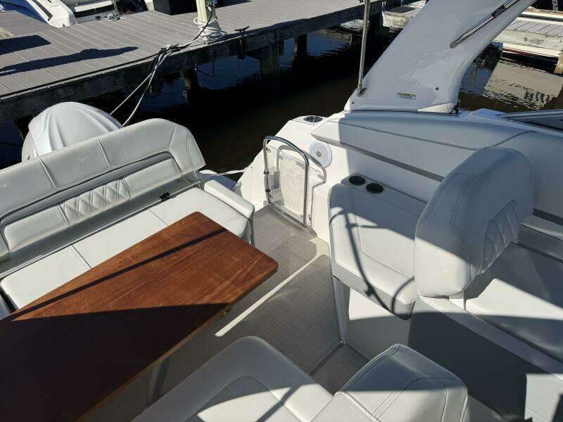 26ft Regal Yacht For Sale