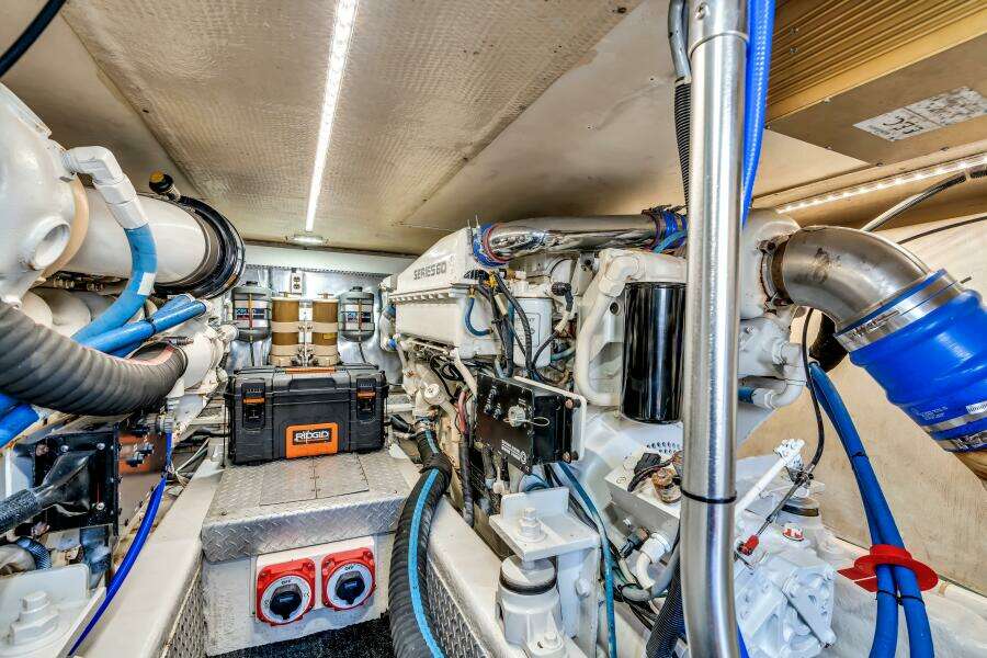 Live Wire 48ft Ocean Yachts Yacht For Sale