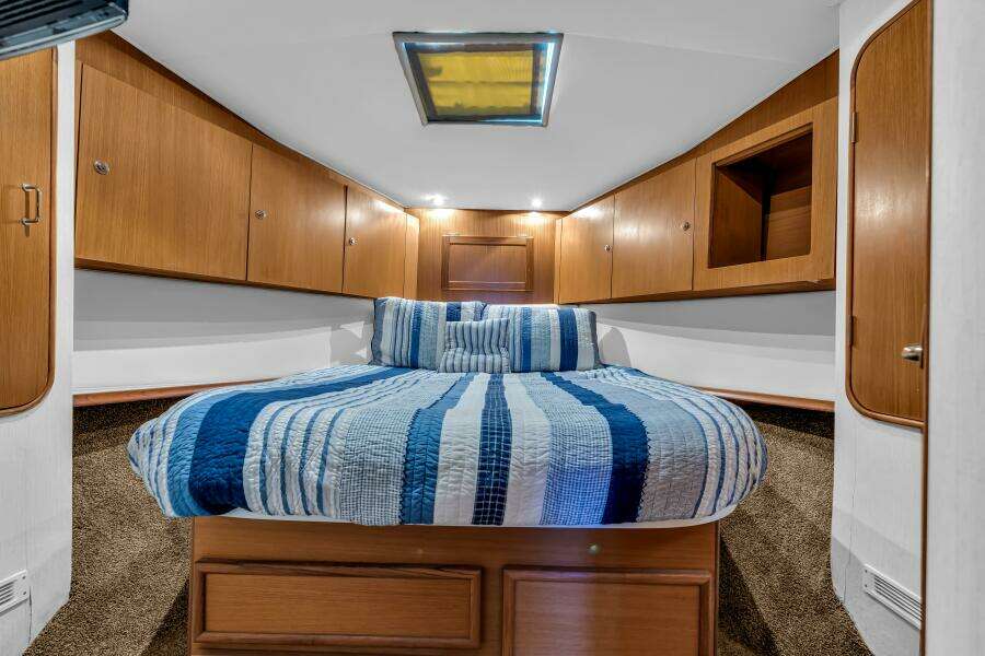 Live Wire 48ft Ocean Yachts Yacht For Sale