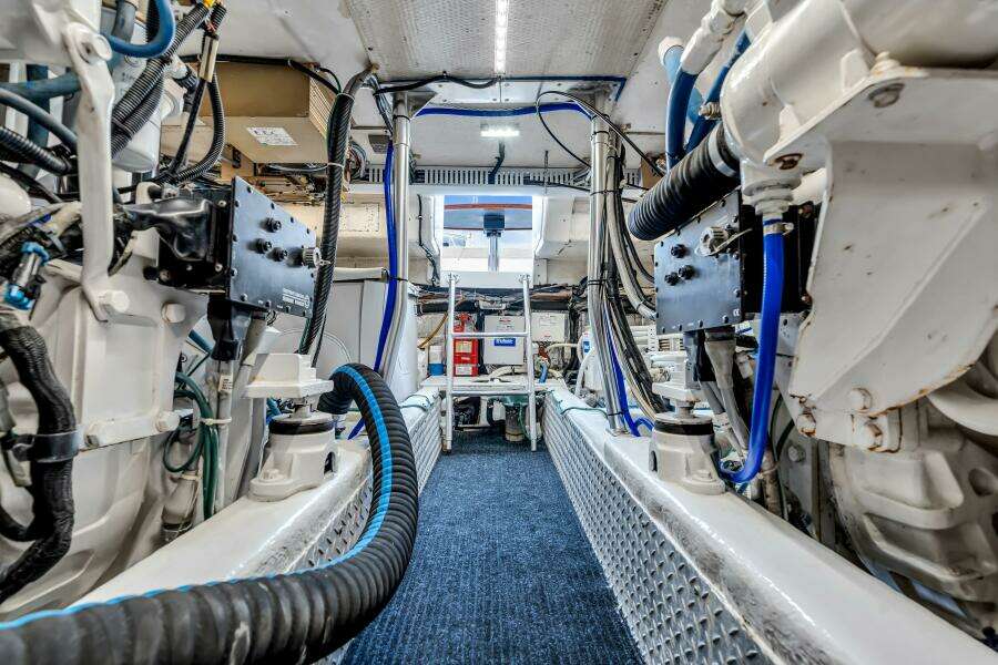 Live Wire 48ft Ocean Yachts Yacht For Sale