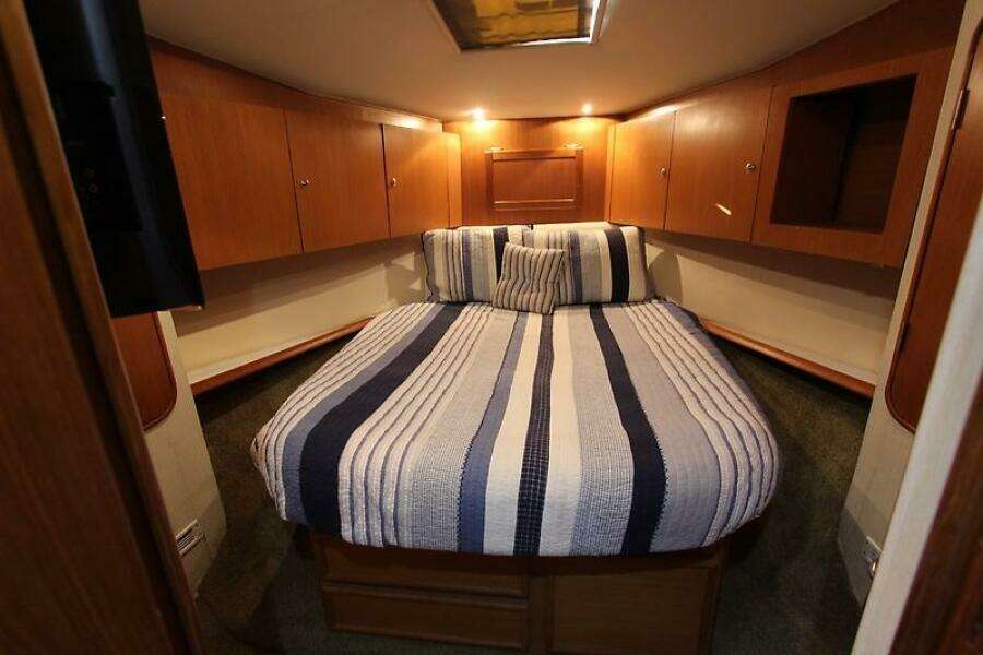 Live Wire 48ft Ocean Yachts Yacht For Sale