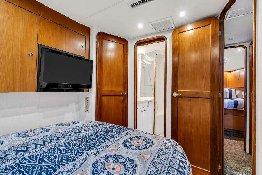 Live Wire 48ft Ocean Yachts Yacht For Sale