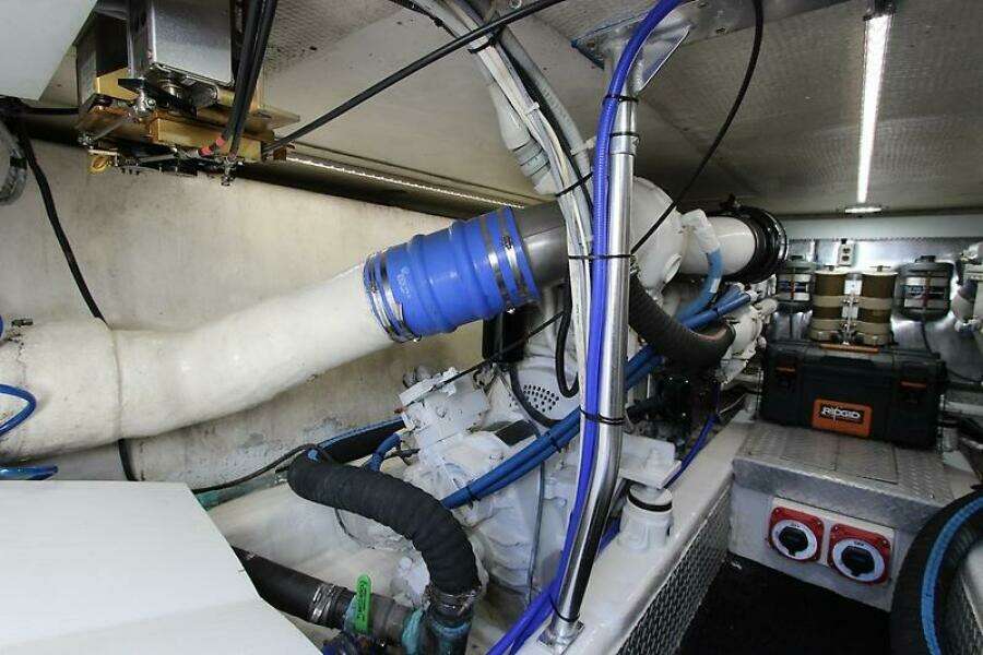 Live Wire 48ft Ocean Yachts Yacht For Sale