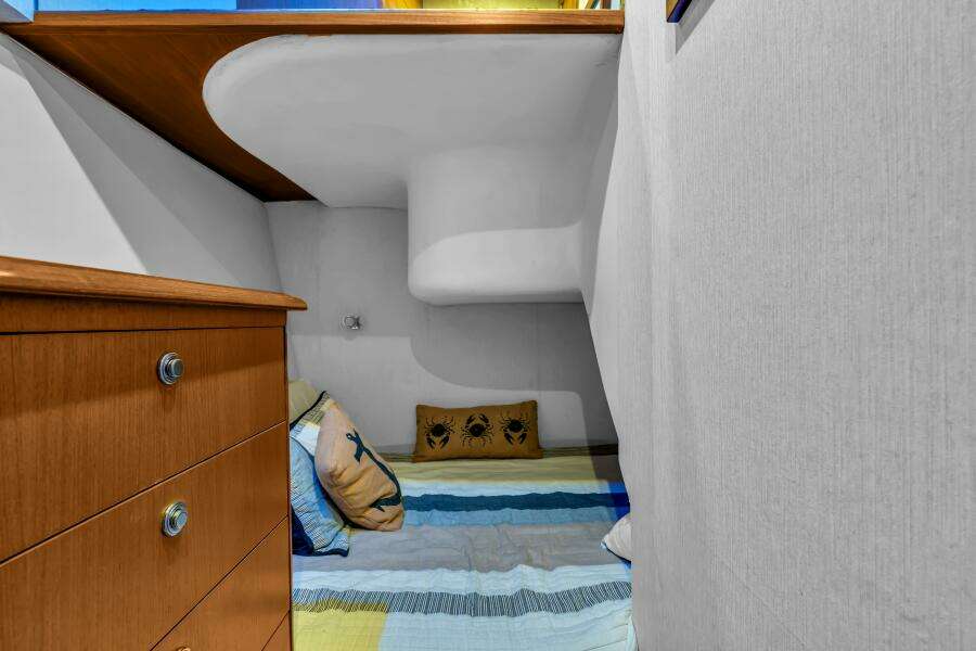 Live Wire 48ft Ocean Yachts Yacht For Sale