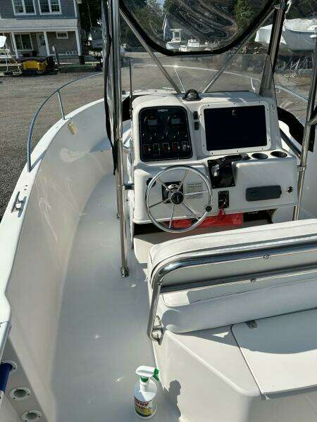 Fish Stalker 20ft Pro Line Yacht For Sale