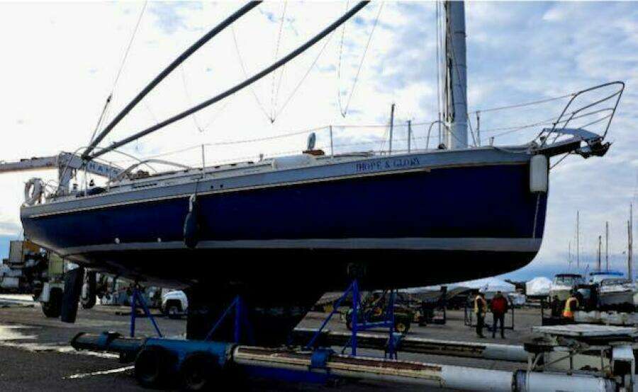 Hope and Glory 33ft Nonsuch Yacht For Sale