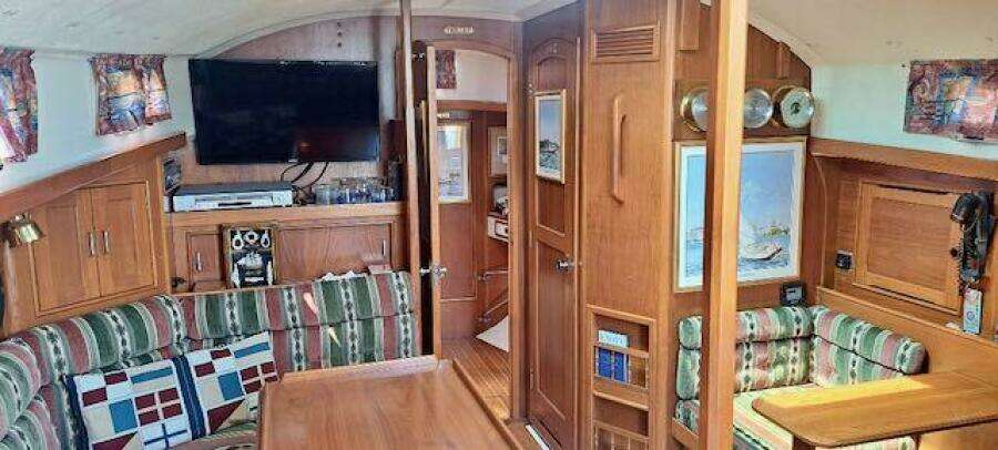 Hope and Glory 33ft Nonsuch Yacht For Sale