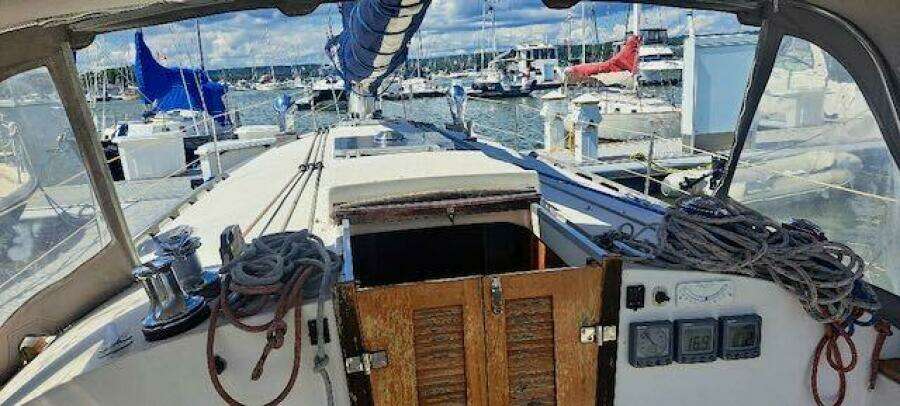 Hope and Glory 33ft Nonsuch Yacht For Sale