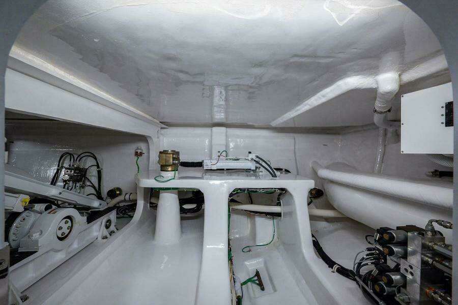 Port Rudder Room