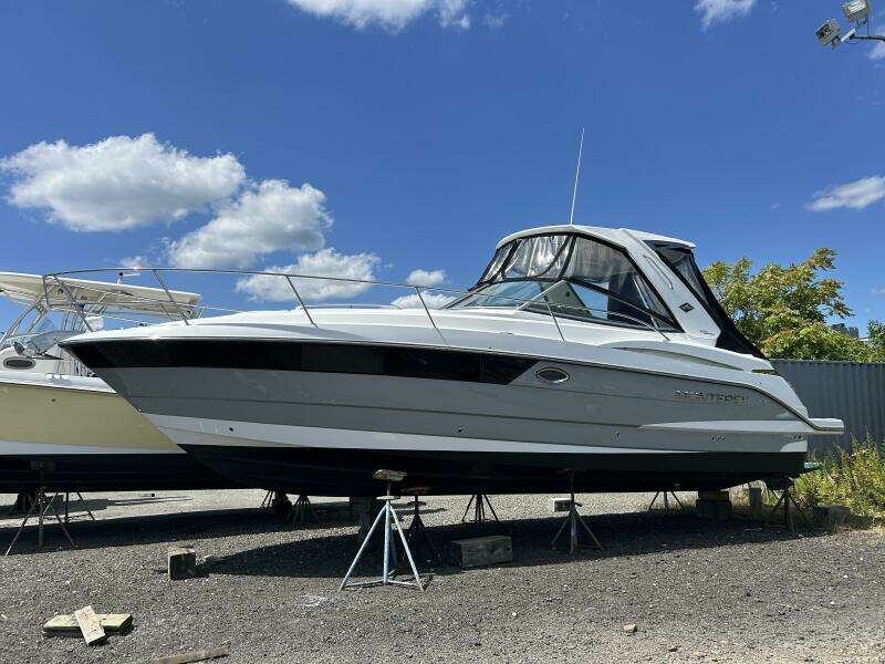 35ft Monterey Yacht For Sale