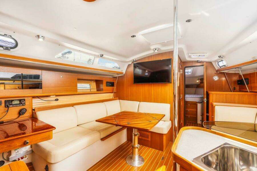 Nina Mia 38ft Catalina Yacht For Sale Nina Mia 38ft Catalina Yacht For Sale