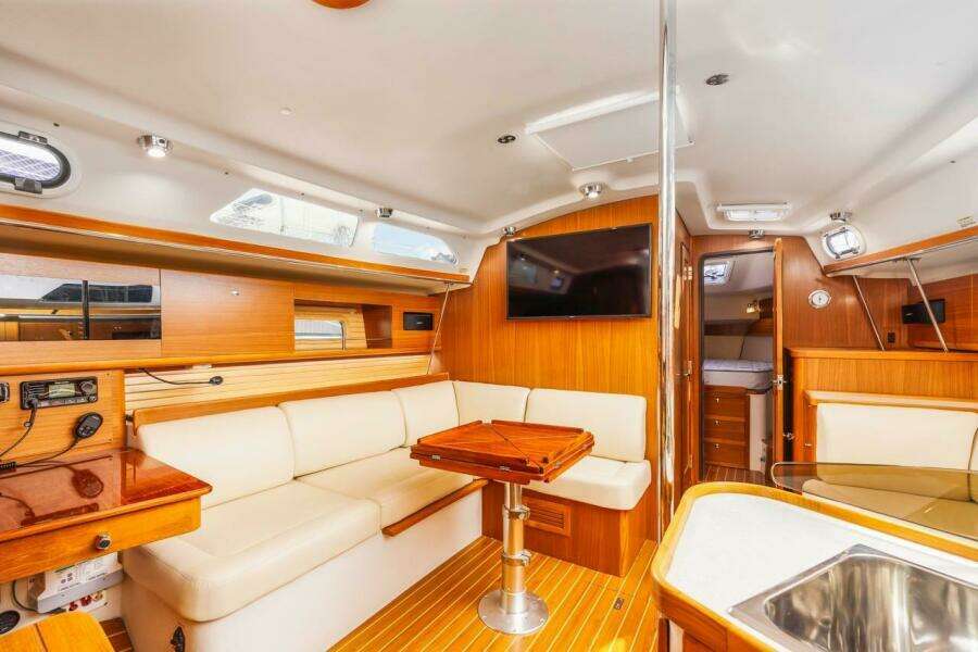 Nina Mia 38ft Catalina Yacht For Sale Nina Mia 38ft Catalina Yacht For Sale