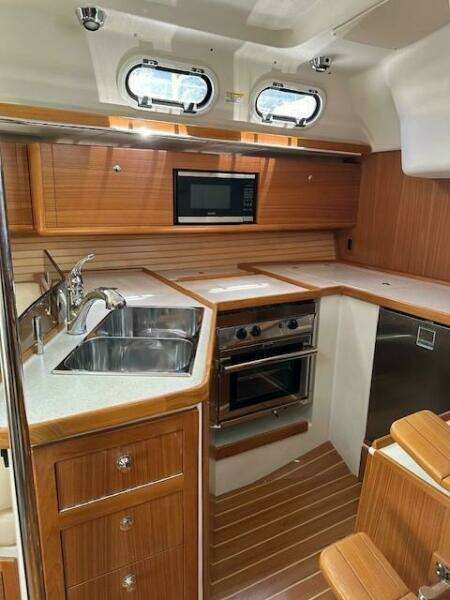 Nina Mia 38ft Catalina Yacht For Sale