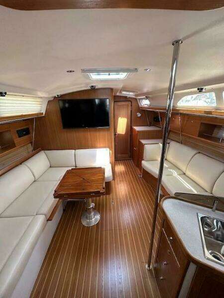 Nina Mia 38ft Catalina Yacht For Sale