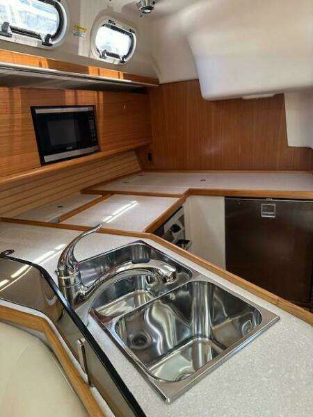 Nina Mia 38ft Catalina Yacht For Sale