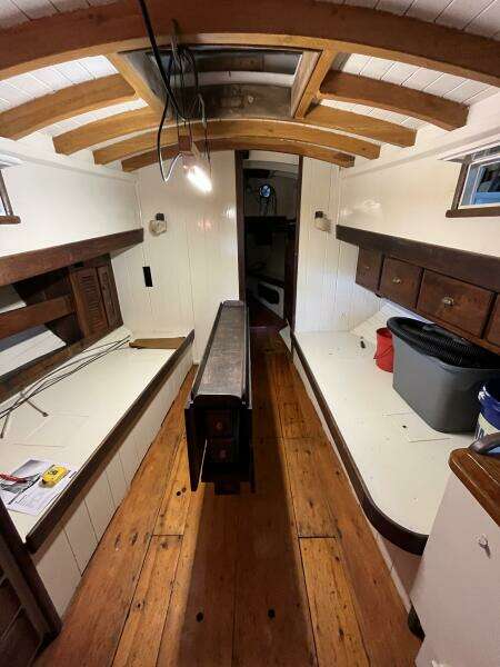 Gallant main cabin looking forward