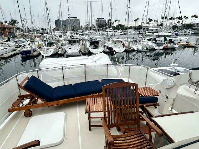 Daylight III 58ft Hatteras Yacht For Sale
