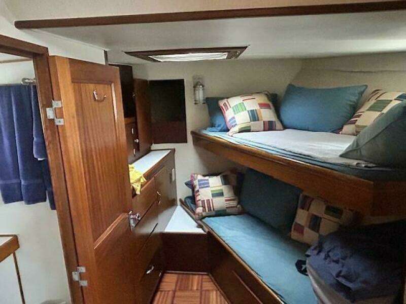 Daylight III 58ft Hatteras Yacht For Sale