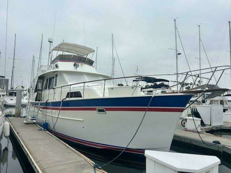 Daylight III 58ft Hatteras Yacht For Sale