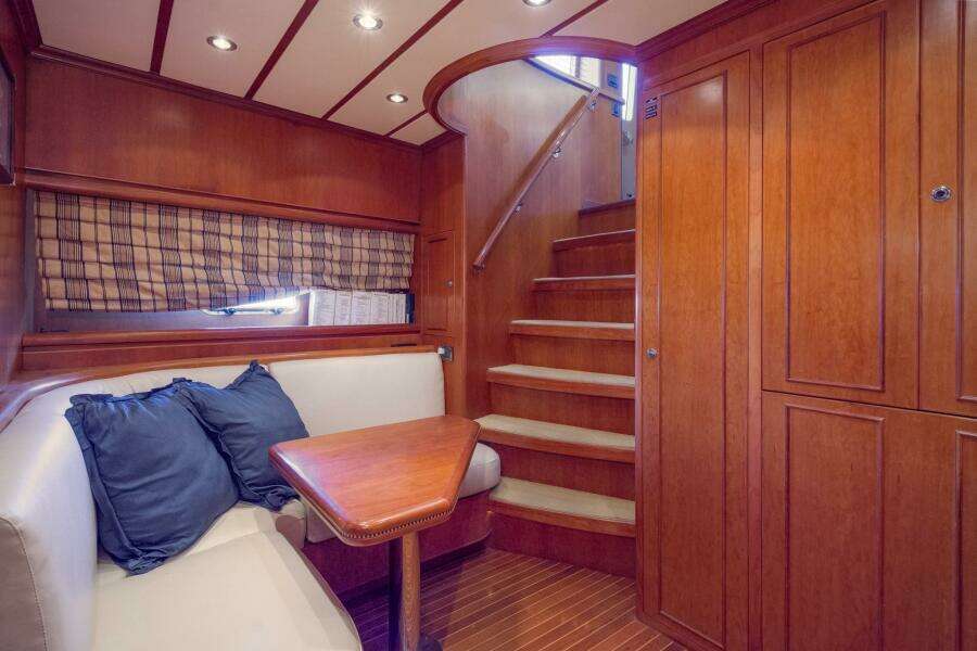 Boxes II 87ft Hargrave Yacht For Sale