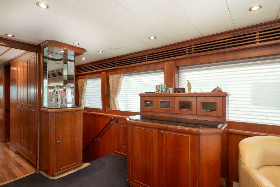 Boxes II 87ft Hargrave Yacht For Sale