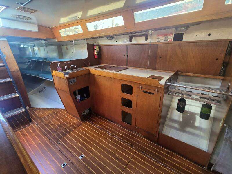 GRAND ILLUSION 68ft Bill Lee Yachts Inc  Yacht For Sale GRAND ILLUSION 68ft Bill Lee Yachts Inc  Yacht For Sale