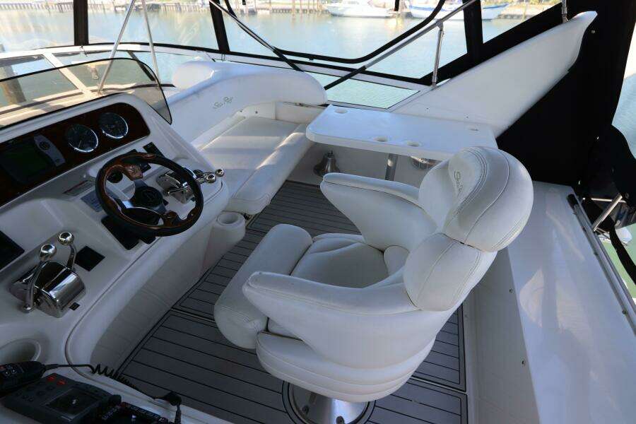 45ft Sea Ray Yacht For Sale