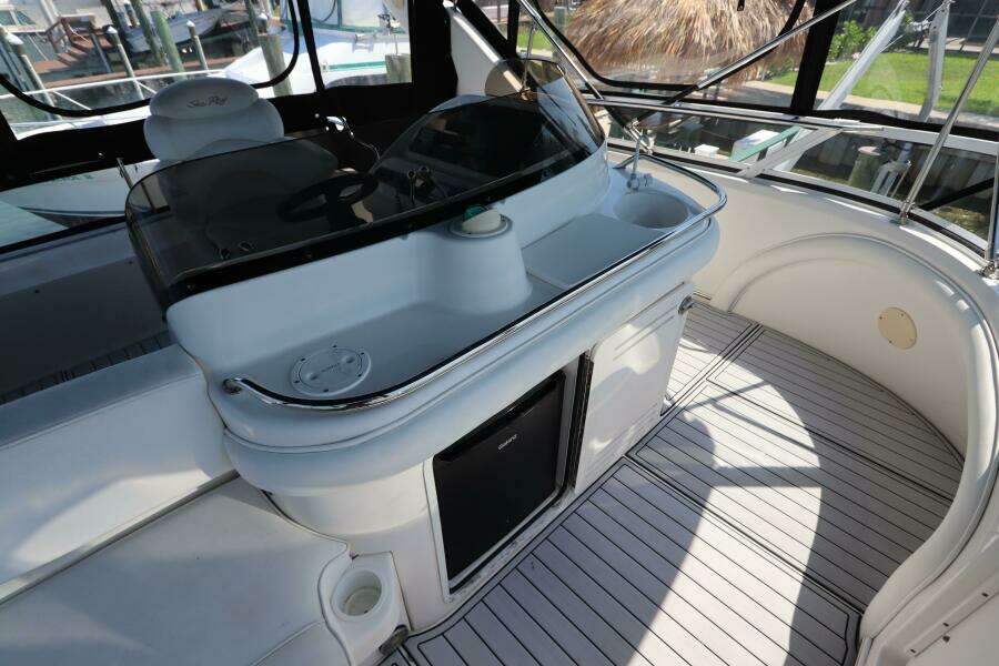 45ft Sea Ray Yacht For Sale