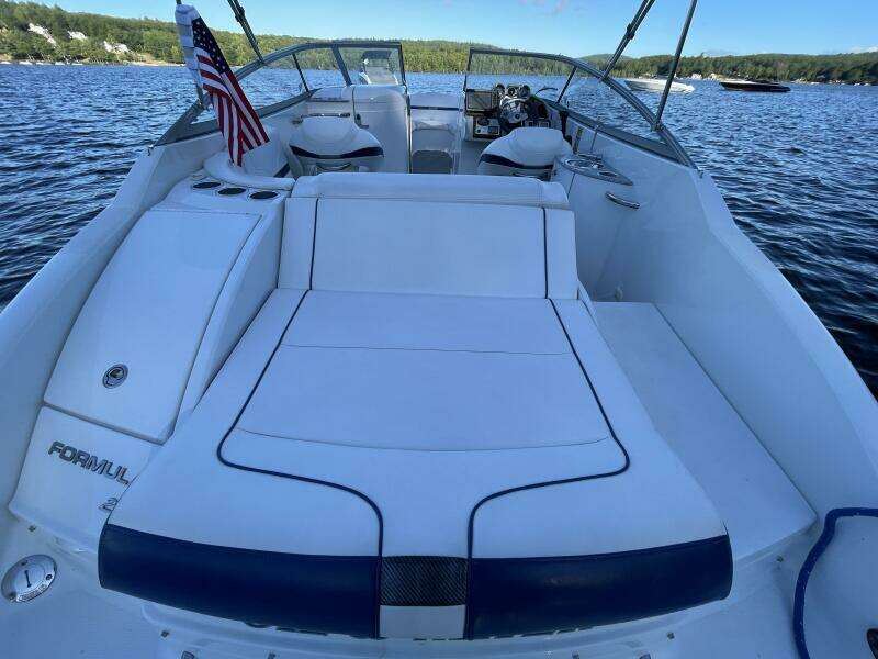 24ft Formula Yacht For Sale