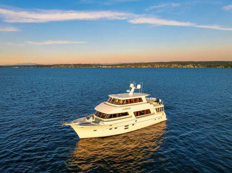 LA BELLA VITA II 72ft Hampton Yacht For Sale